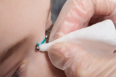 Piercing-Pflege: So kannst du Entzündungen vermeiden - Piercing-Pflege – So heilt auch dein Piercing optimal!